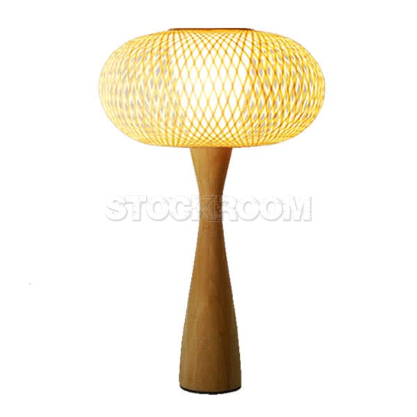 Bamboo table lamp