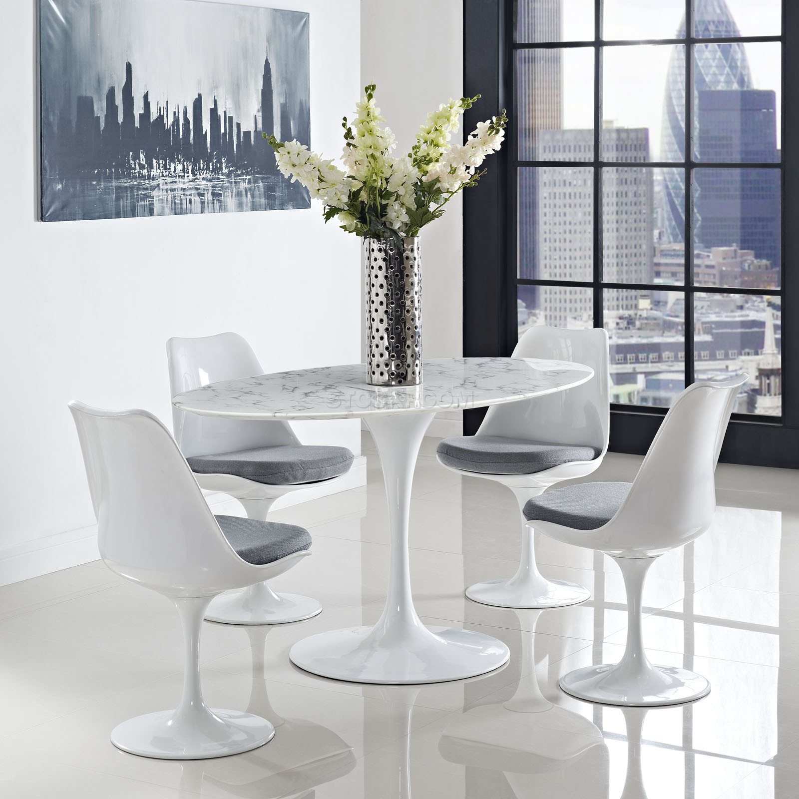 Eero Saarinen Tulip Style Mini Oval Dining Table - Marble