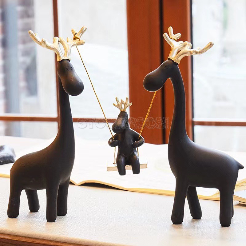 Golden Horn Deer Family Decoration