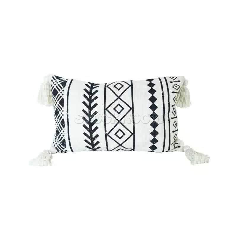 Intertwined Geometric Rectangle Cushion A (With Tassel)