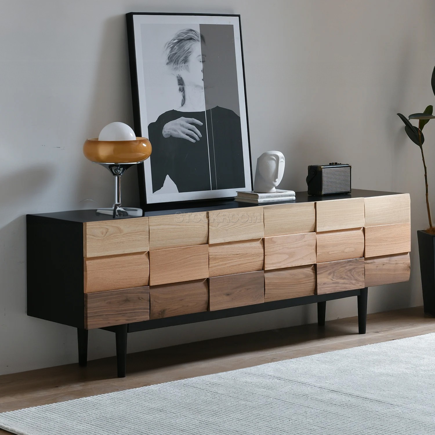 Waylon Scandinavian Sideboard 