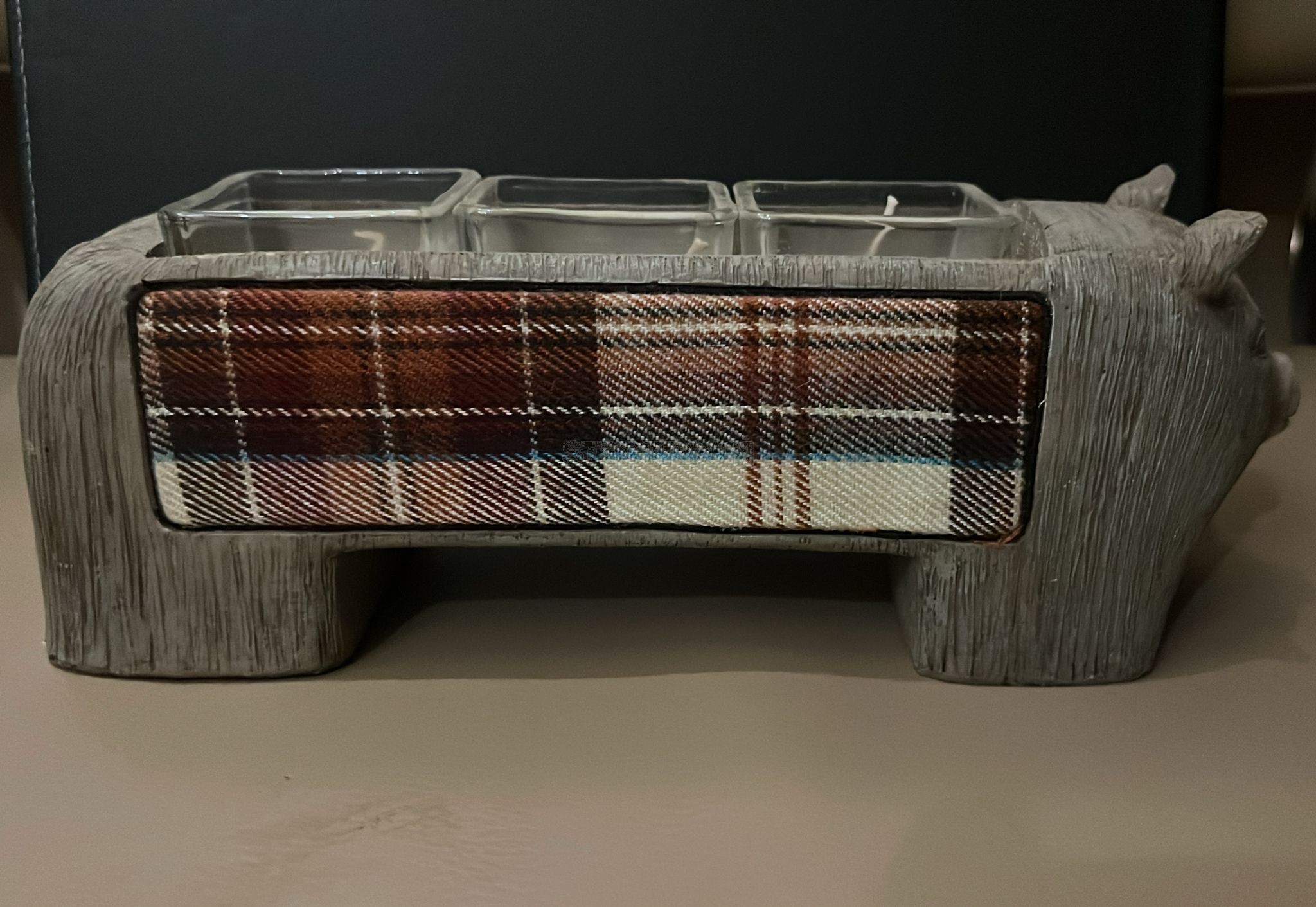 Piggy Candle Stand