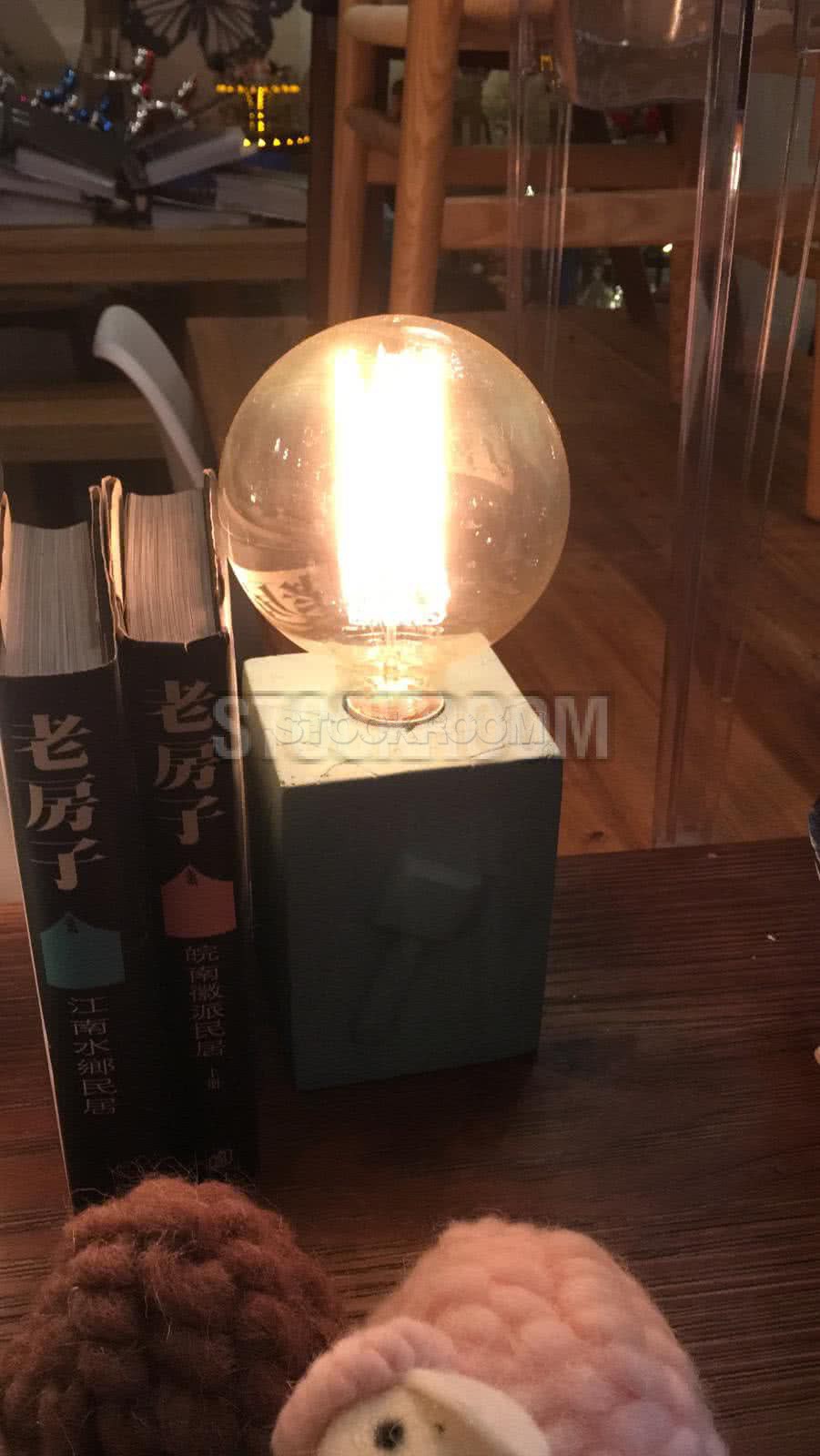 Mint Block Lamp