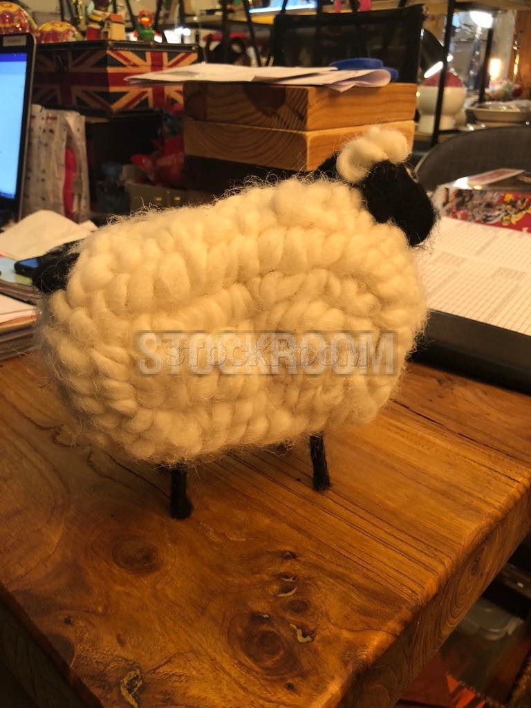 White Sheep- XL