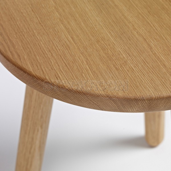 Chario Solid Oak Wood Kids Stool