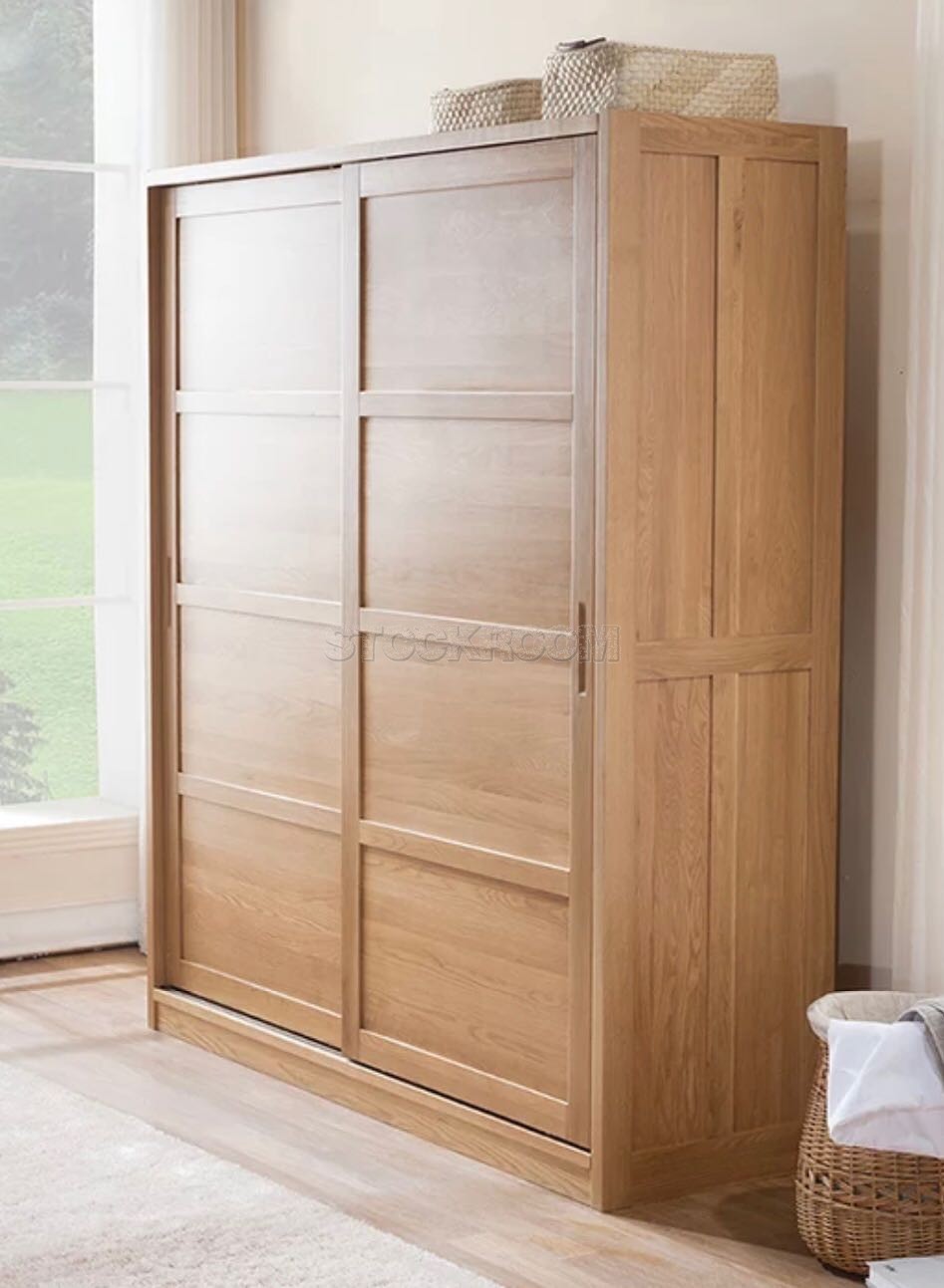 Cubic Solid Oak Sliding Door Wardrobe