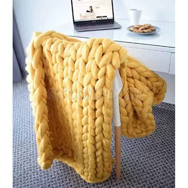 Chunky wool blanket