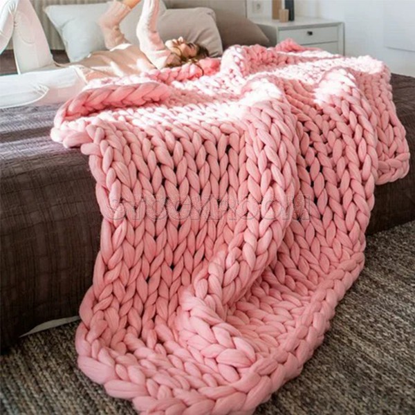 Chunky wool blanket