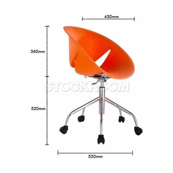 Wolfram Petal Chair - With Wheels