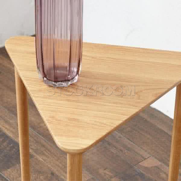 Arancia Triangular Solid Wood Side Table / Table Set