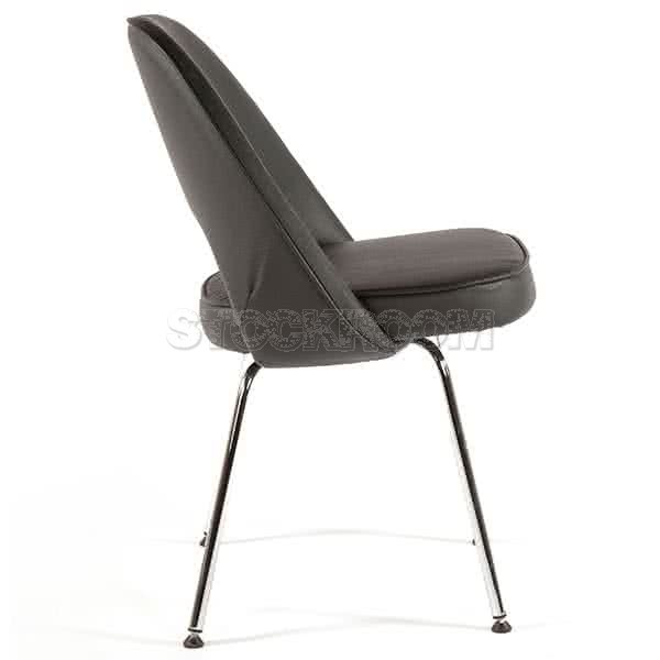 Eero Saarinen Style Executive Chair With Metal Leg