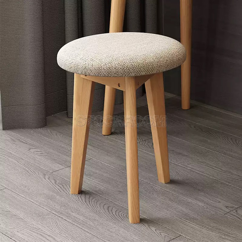 Moss Solid Oak Wood Round Stool