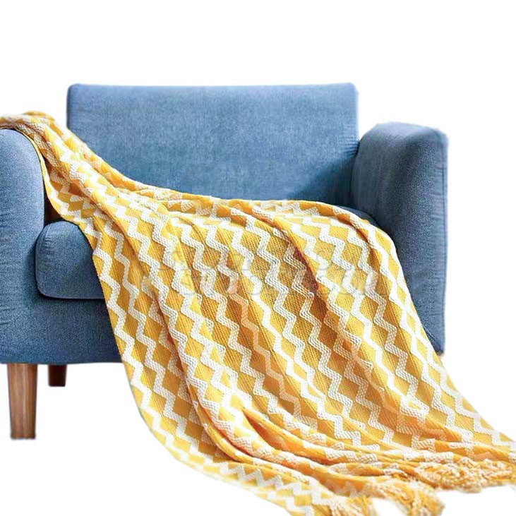Pavilia Knit Throw Blanket