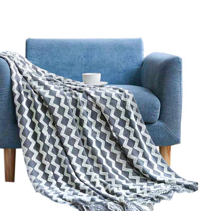 Pavilia Knit Throw Blanket