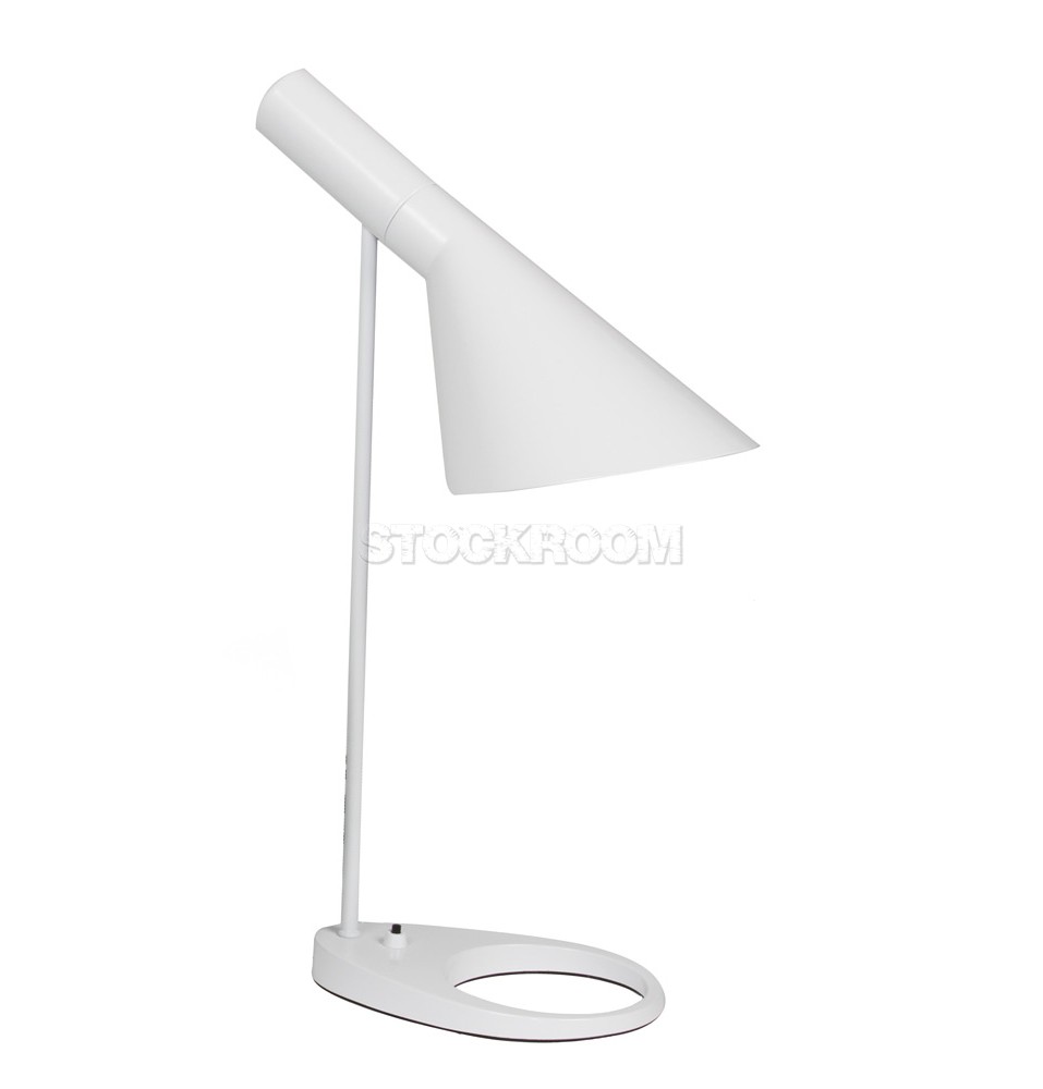 Arne Jacobsen AJ Style Table lamp