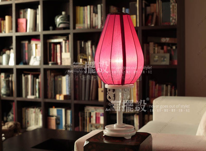 Chinese Classic Lotus table lamp