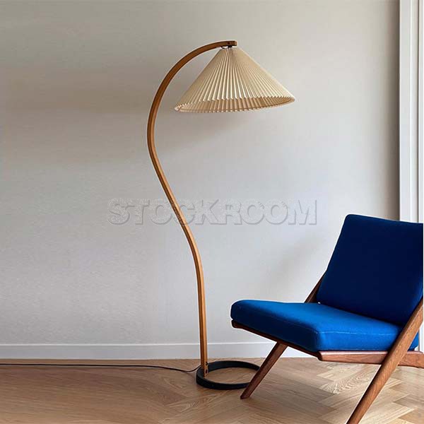 Vintage Corrugated Wooden Floor Lamp
