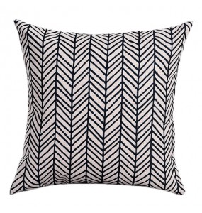 Black Geometric Cushion