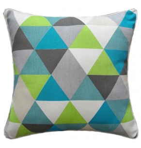 Geometric Triangle Cushion