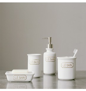 Le Bain Bath Set