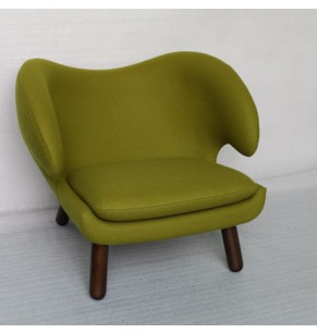 Pelican Style Lounge Chair 2