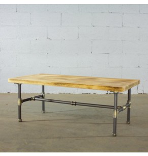 Pista Industrial Style Table