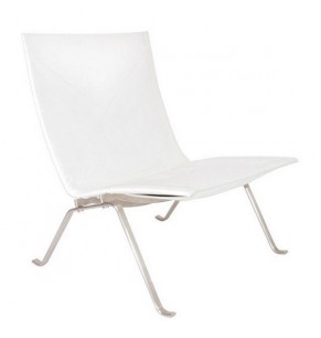 POUL KJAERHOLM STYLE PK22 LOUNGE CHAIR