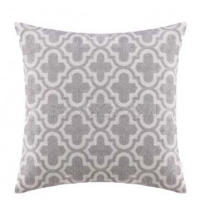 Quartrefoil Pattern Cushion