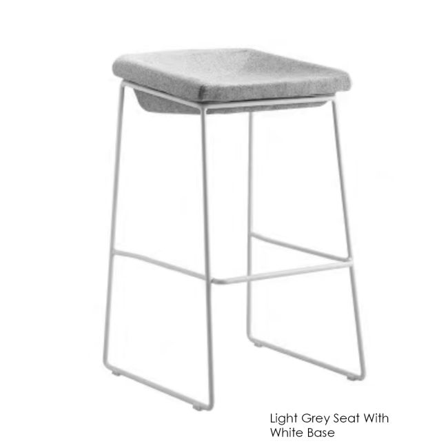Konnor Style Bar Stool