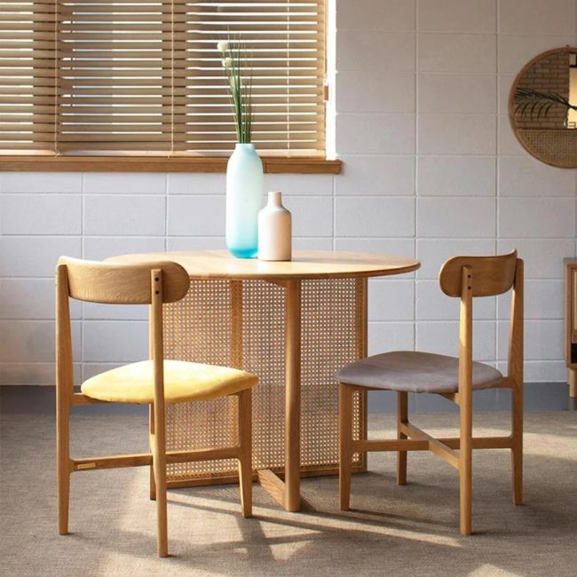 Rhonda Style Solid Oak Wood Dining Table