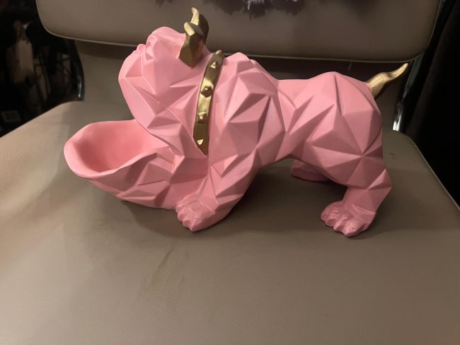 limited item Bulldog